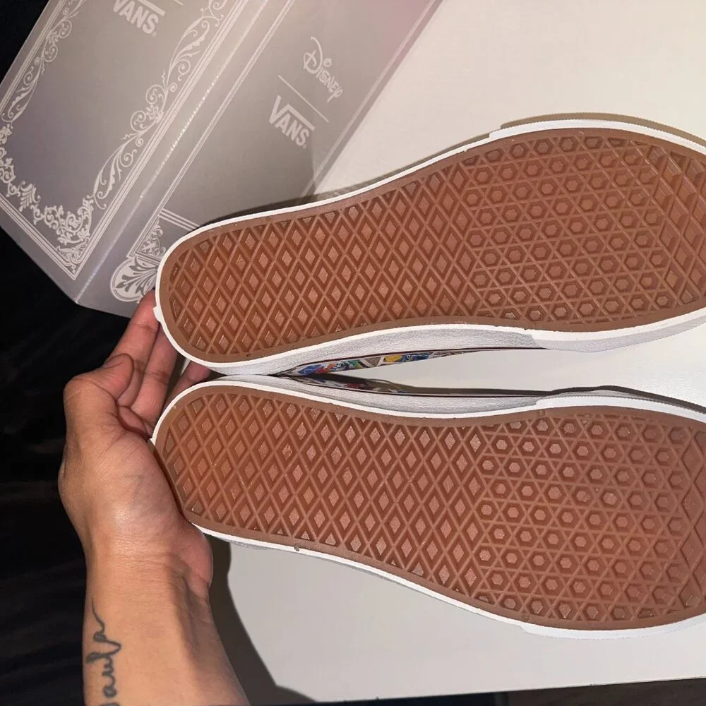 🎀Men's Old Skool Disney x Vans 'Scrapbook - Brown - Picture 3 of 6